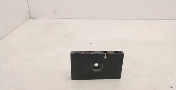 BMW 3 E46 Aerial antenna amplifier 8377815