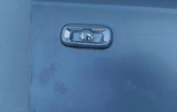 Audi A6 Allroad C6 Front fender indicator light