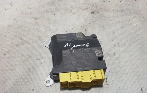 Smart ForFour II W453 Airbag control unit/module 985107805R