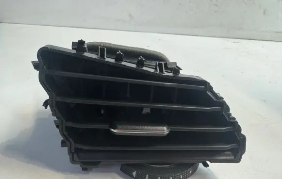 Volkswagen Tiguan Allspace Dashboard side air vent grill/cover trim 5NM819709