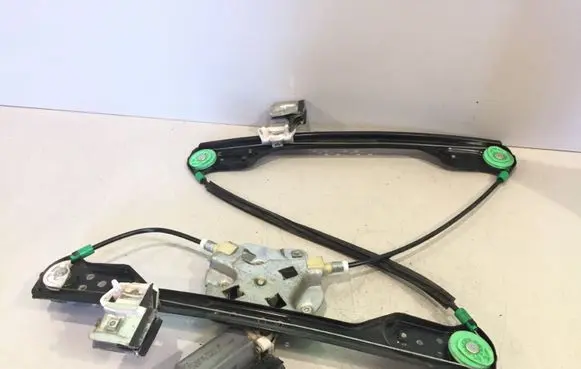 Chrysler 300 - 300C Front door window regulator with motor 994669100 77460028 05065474AD