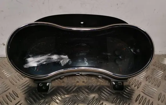Jeep Grand Cherokee Speedometer (instrument cluster) P68244043AI