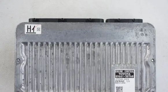 Lexus GS 250 350 300H 450H Engine control unit/module 8966130T60 2755000424