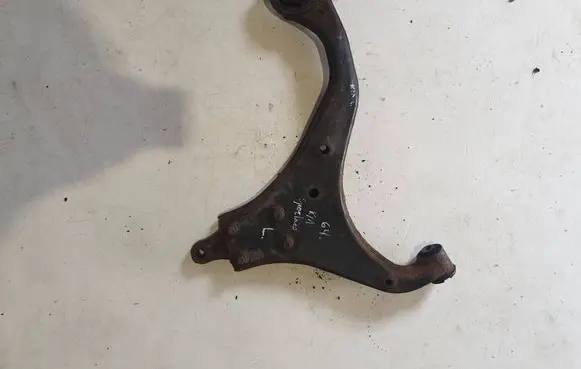 KIA Sportage Front lower control arm/wishbone 545000Z000