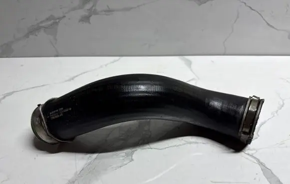 Mercedes-Benz C W204 Intercooler hose/pipe A2045281882