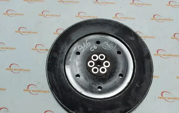 Volkswagen Touareg I Crankshaft pulley 07Z105243A