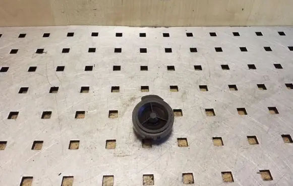 Front door high frequency speaker