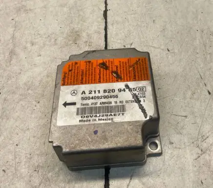 Mercedes-Benz E W211 Airbag control unit/module A2118209485 500409290456 D6VJJ29AE7T