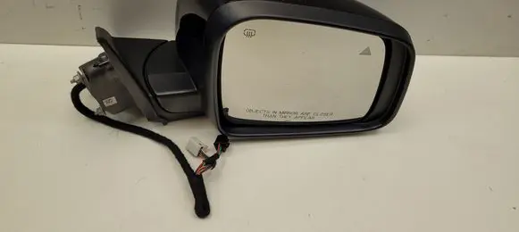 Front door electric wing mirror