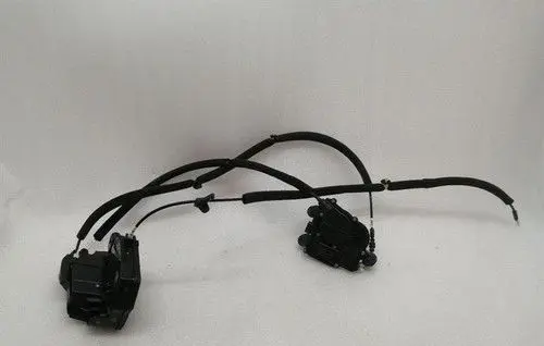 Lotus Emira Coupe door lock (next to the handle) 8890527788