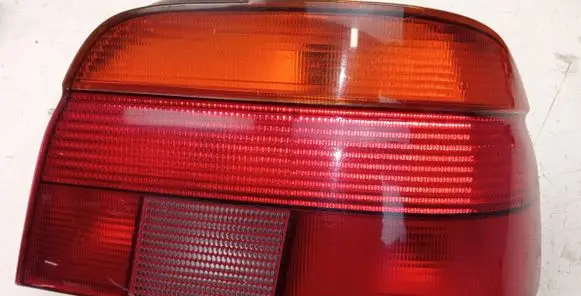 BMW 5 E39 Rear/tail lights HELLA2VP007240-02