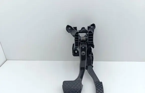Volkswagen Atlas Pedal assembly 5QN723058A 5QN723503