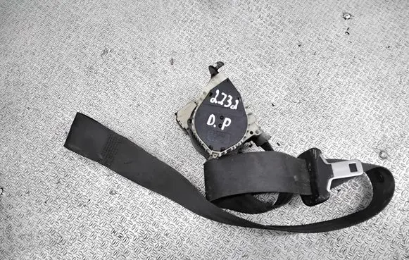 Citroen C3 Front seatbelt