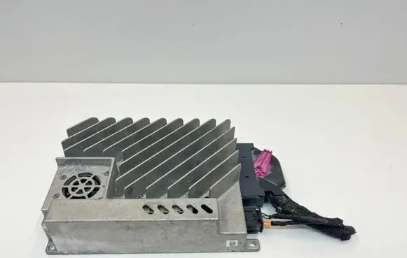 Mercedes-Benz SL R231 Sound amplifier A1669008003 A1669015601