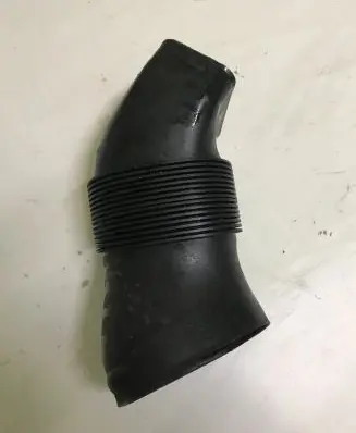 Volkswagen Phaeton Air intake hose/pipe 3D0129617AH
