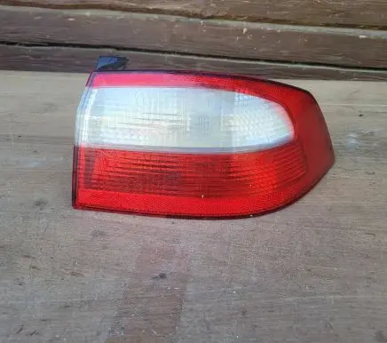 Renault Laguna II Rear/tail lights 8200002474