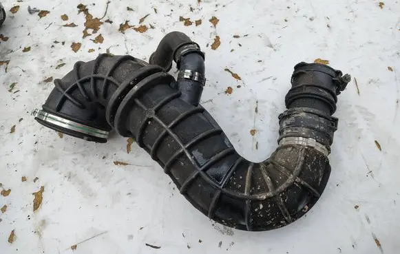 Ford Connect Air intake hose/pipe 7T169R504AD