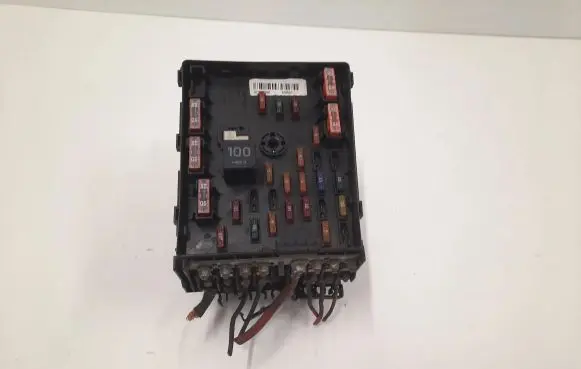 Volkswagen PASSAT B6 Fuse box set 3C0937125
