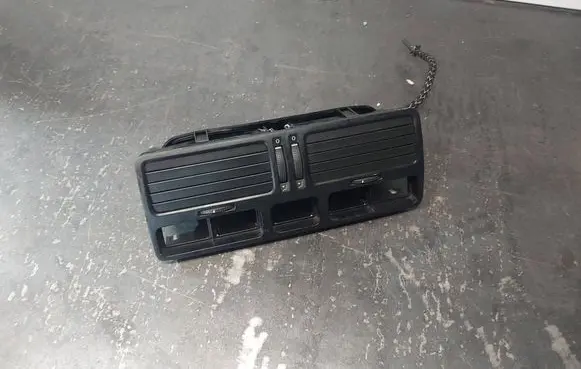 Volkswagen Bora Dashboard side air vent grill/cover trim 1J0819728E