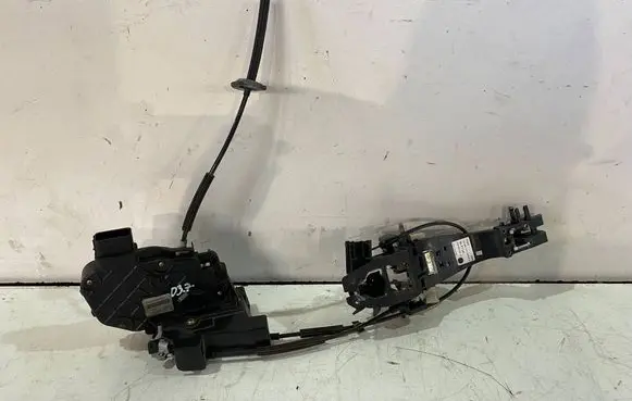 Land Rover Discovery 3 - LR3 Front door lock FQJ000213 FPH500222 CXF500053