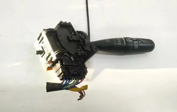 Toyota Corolla Verso E121 Wiper control stalk 173680