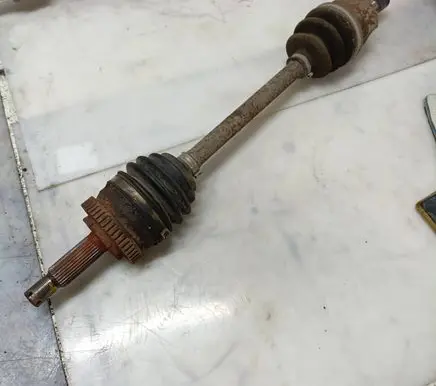 Hyundai Sonata Front driveshaft 