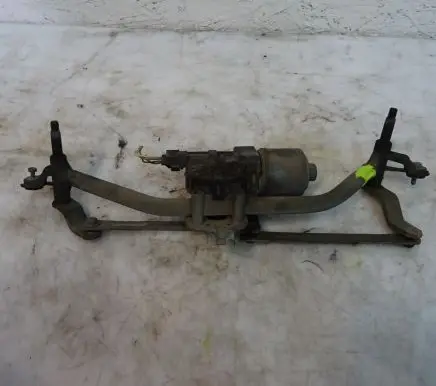 Peugeot 207 CC Front wiper linkage and motor 3397020769