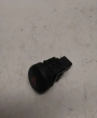Nissan Juke I F15 Hazard light switch 06019