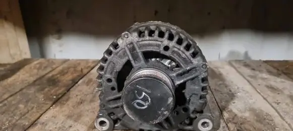 Volvo V70 Generator/alternator 0121615028 7G9N10300EA