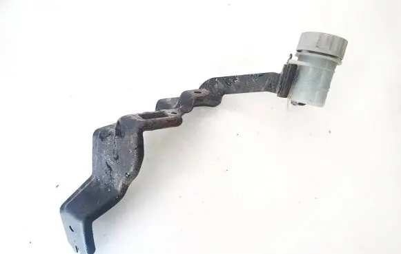 Brake fluid reservoir