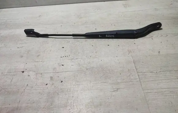 Peugeot 2008 II Front wiper blade arm 9822931680