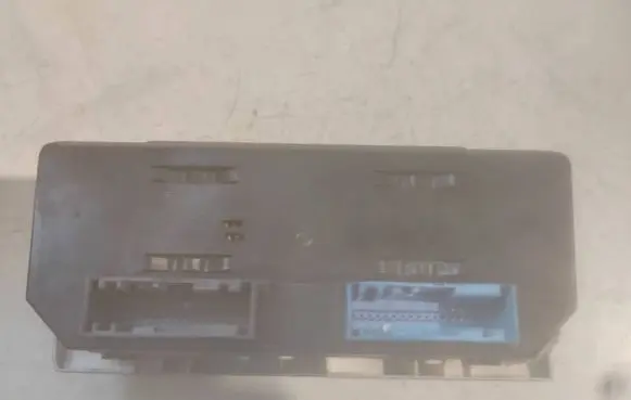 Opel Zafira B Climate control unit 13168100