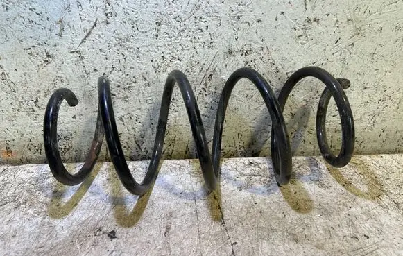 BMW 3 E90 E91 Front coil spring 
