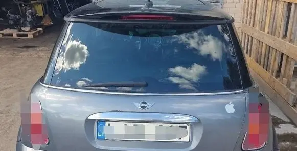 Mini One - Cooper R50 - 53 Tailgate/trunk/boot lid