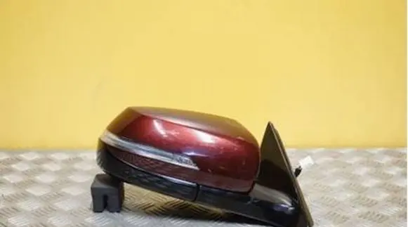Hyundai Genesis Front door electric wing mirror 87620-B1421
