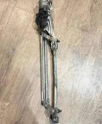Ford Focus Front wiper linkage and motor 3397020776 4M5117504AB