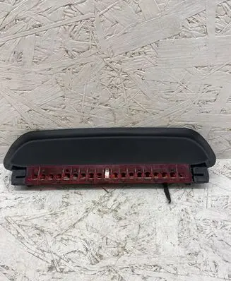 BMW 3 E90 E91 Third/center stoplight 479011
