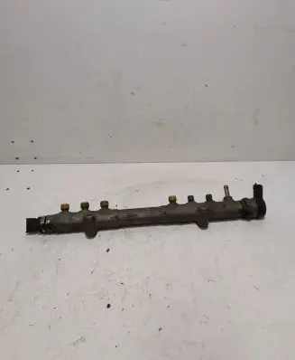 Volvo XC60 Fuel main line pipe 31259011 027569L3 0445215023