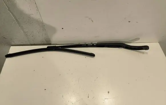Audi A6 S6 C6 4F Front wiper blade arm 4F2955407