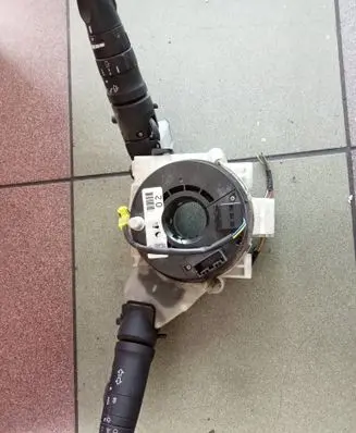 Nissan Micra Wiper turn signal indicator stalk/switch 000