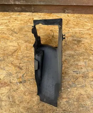 Seat Exeo (3R) Intercooler air channel guide 3R0825639A