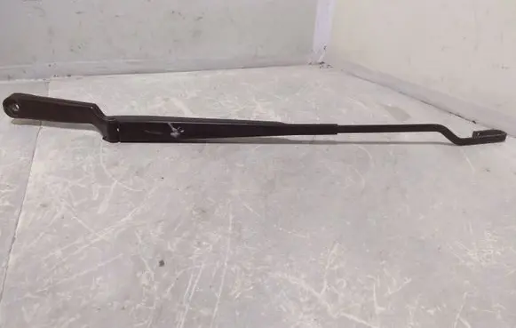 Audi A3 S3 8L Front wiper blade arm 1J1955409A