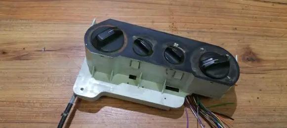 Renault Espace II Climate control unit 040802025