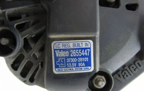 Honda CR-V Generator/alternator 373002b101