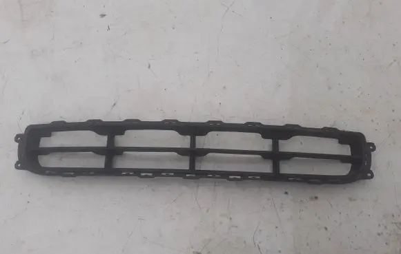 KIA Carens III Front grill 865611D050