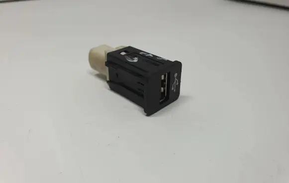 USB socket connector
