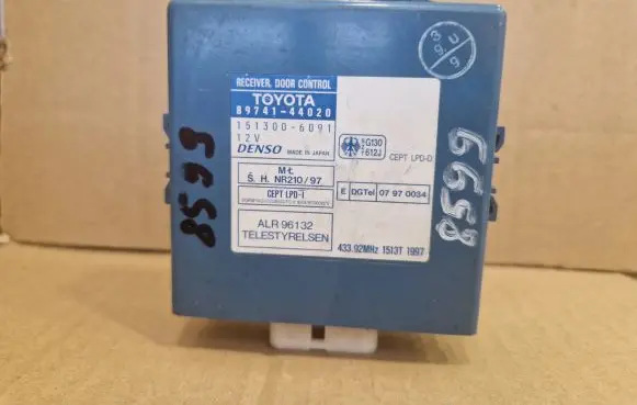 Toyota Picnic Door central lock control unit/module 8974144020 1513006091 ALR96132