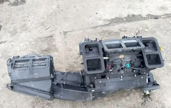 Mercedes-Benz E W211 Interior heater climate box assembly 