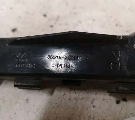 Hyundai Santa Fe Front bumper mounting bracket 865162B000