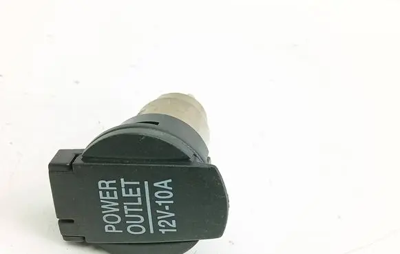 Ford Focus 12 V Socket (rear) 3M1119M236AA